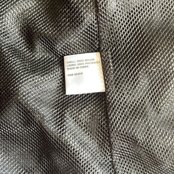 Lady Hagen black lightweight Windbreaker,lining zip up jacket size XL - Picture 8 of 10